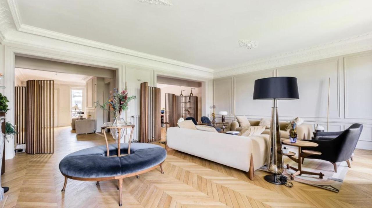 Belle Propriete Coeur De Par Pascal Nob Designe Parigi
